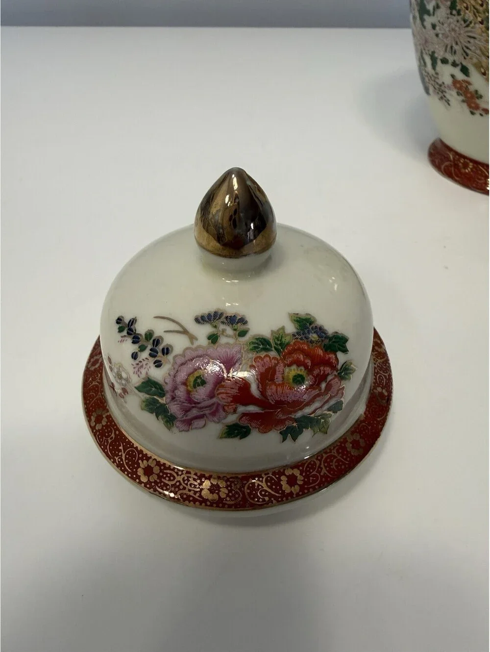 VTG Japanese SATSUMA Ginger Jar w/Lid Peacock Cherry Blossom Peony Gold Gilding